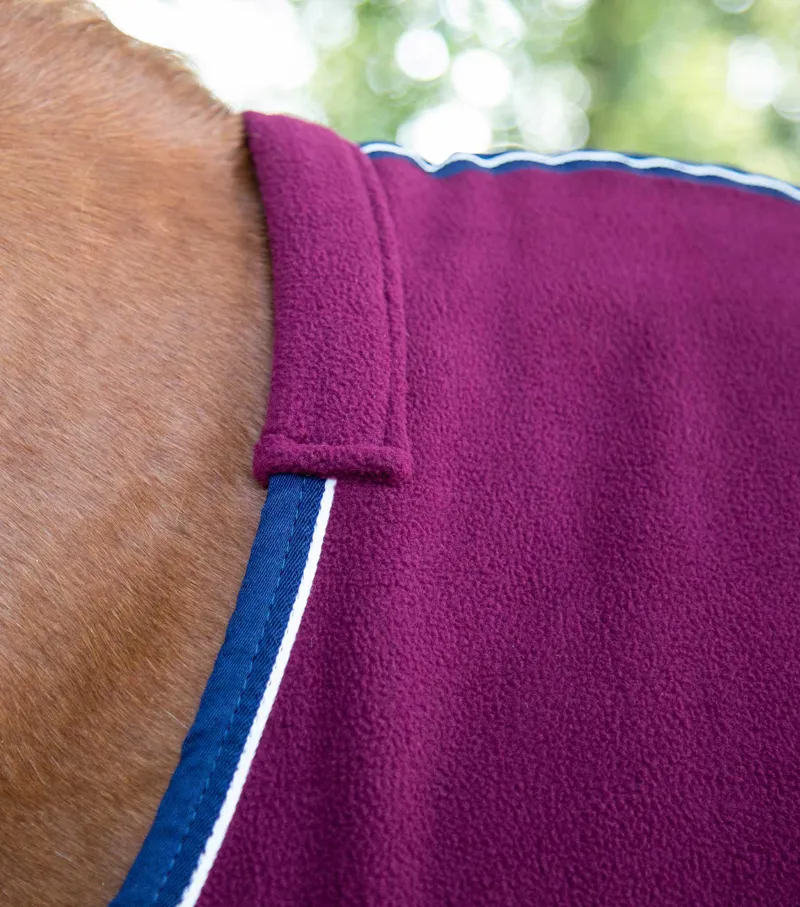 Premier Equine Asure Fleece Rug Burgundy 4 Premier Equine Asure Fleece Rug Burgundy - Image 2