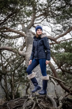 LeMieux Wellington Boot Sock Faux Fur Black 7 LeMieux Wellington Boot Sock Faux Fur Black -Equestrian Supply Store G0A2571 2