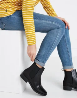 Joules Chelmsford Chelsea Boot Black 15 Joules Chelmsford Chelsea Boot Black -Equestrian Supply Store Joules Chelmsford Chelsea Boot 1