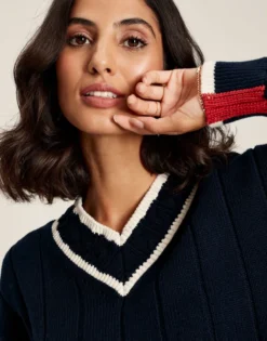 Joules Women's Dawson V-Neck Cricket Jumper - Navy Crème 12 Joules Women's Dawson V-Neck Cricket Jumper - Navy Crème -Equestrian Supply Store cdn.joules 163