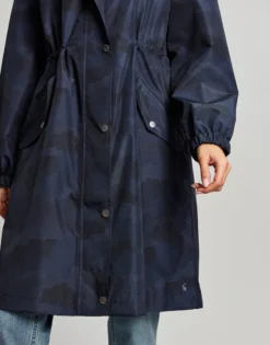 Joules Tenby Packaway Raincoat - French Navy Camo 12 Joules Tenby Packaway Raincoat - French Navy Camo -Equestrian Supply Store cdn.joules 22