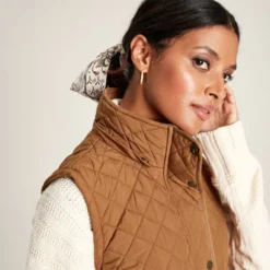 Joules Women's Chatsworth Longline Quilted Gilet - Rust -Equestrian Supply Store chatham gilet rust 4