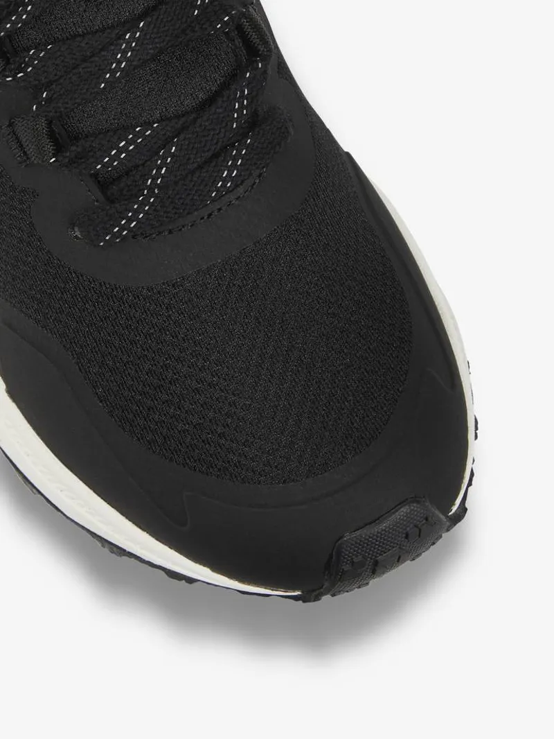 LeMieux Trax Waterproof Trainer - Black 9 LeMieux Trax Waterproof Trainer - Black - Image 7