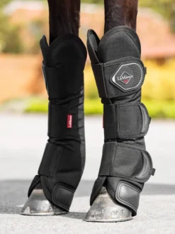 LeMieux Travel Boots Black -Equestrian Supply Store it04494 lifestyle travelboots black 3